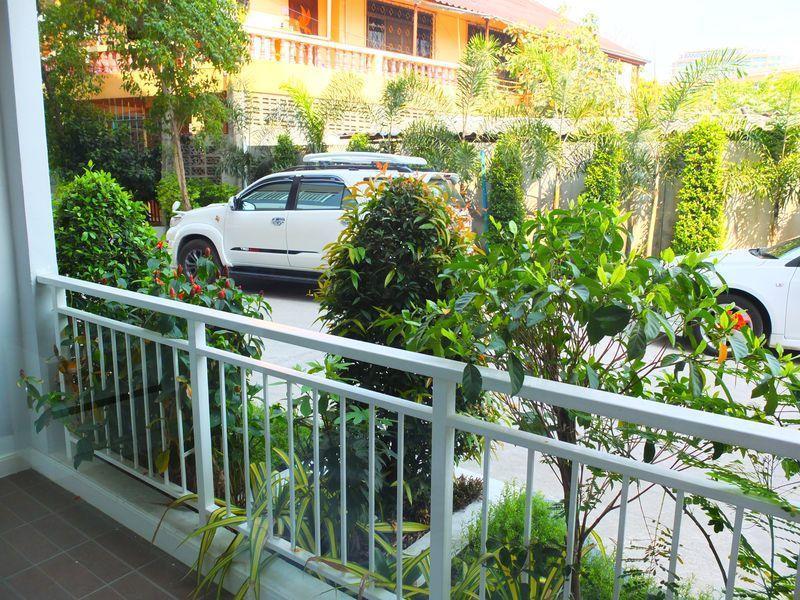 Hotel Oyo 75389 Pandora House Pattaya Exterior foto